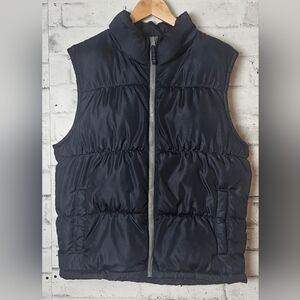 OLD Navy Puffer Vest High Neck - Navy in Color